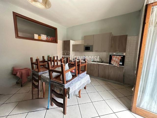 Appartamento in vendita a Crispano NA