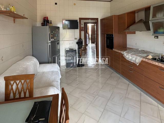 Appartamento in vendita a Crispano