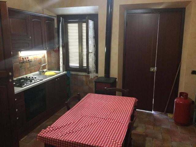 Appartamento in vendita a Crognaleto TE