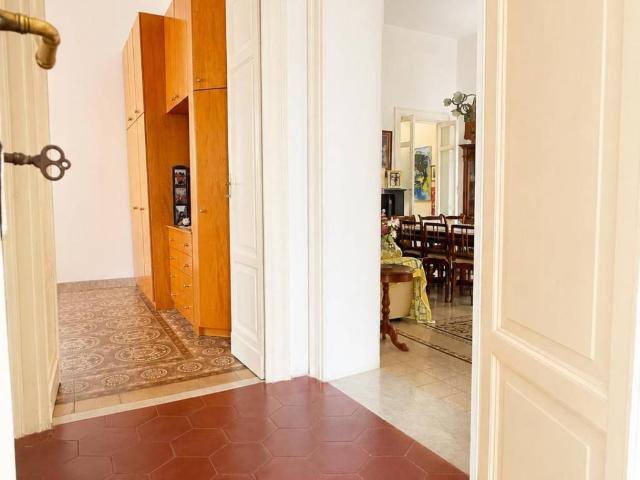Appartamento in vendita a Crotone KR