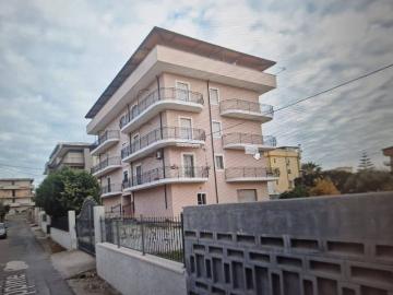 Appartamento in vendita a Crotone KR