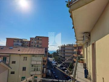 Appartamento in vendita a Crotone KR