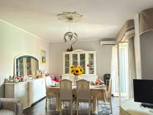 Appartamento in vendita a Crotone KR