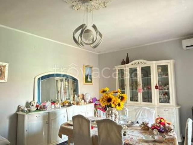 Appartamento in vendita a Crotone via 1 Maggio