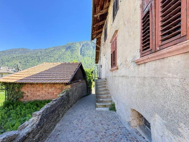 Appartamento in vendita a Croviana TN