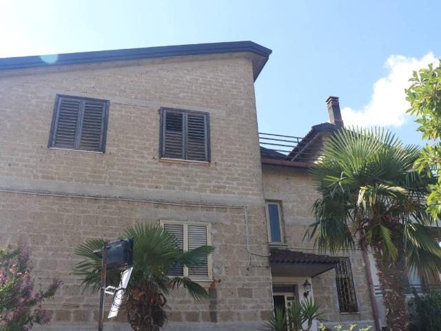 Appartamento in vendita a Dugenta BN