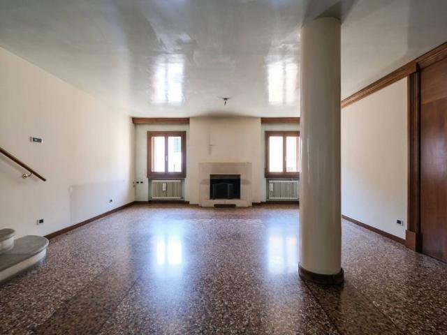 Appartamento in vendita a Dueville VI