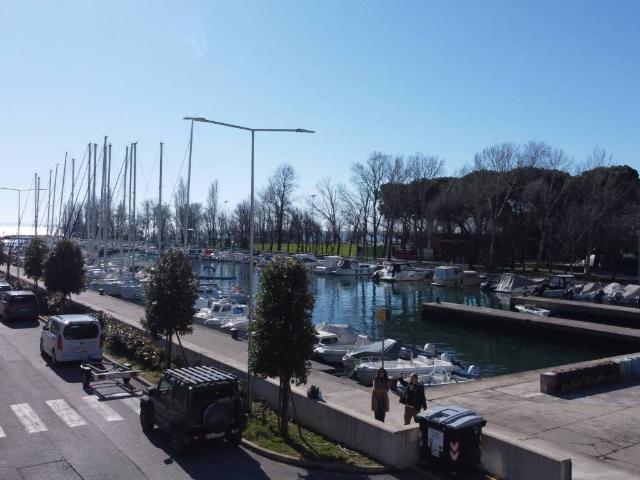 Appartamento in vendita a Duino Aurisina TS