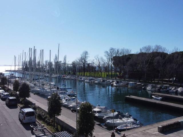 Appartamento in vendita a Duino Aurisina TS