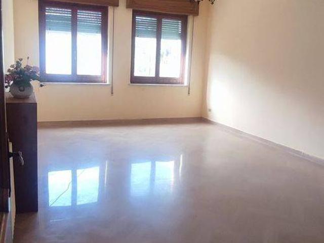 Appartamento in vendita a Davoli CZ