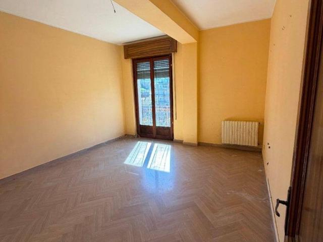 Appartamento in vendita a Davoli CZ