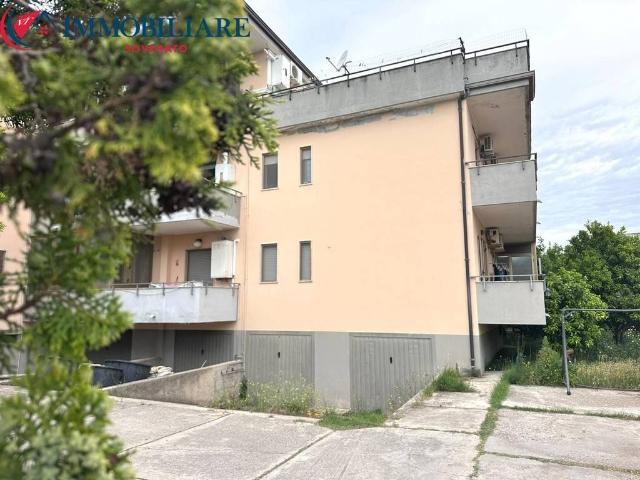 Appartamento in vendita a Davoli CZ