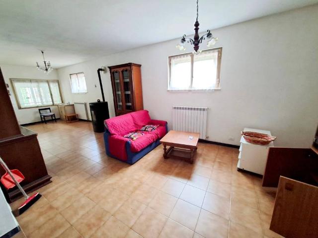 Appartamento in vendita a Davagna GE
