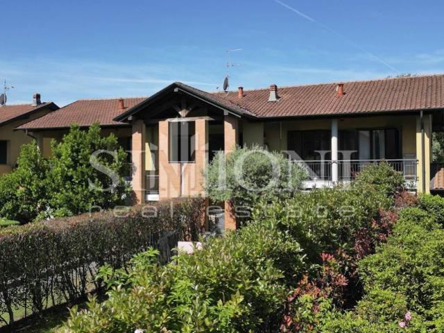 Appartamento in vendita a Daverio VA