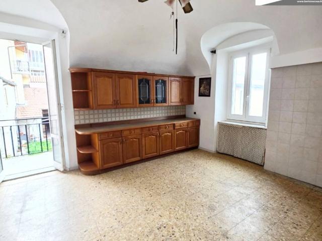 Appartamento in vendita a Dego SV