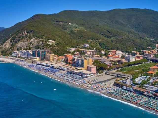 Appartamento in vendita a Deiva Marina SP