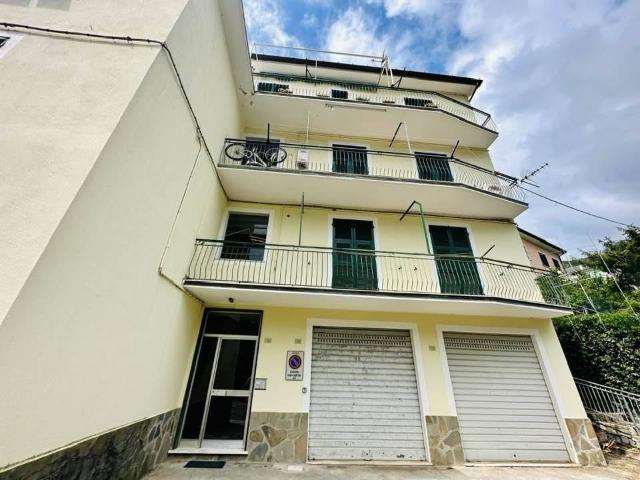 Appartamento in vendita a Deiva Marina SP