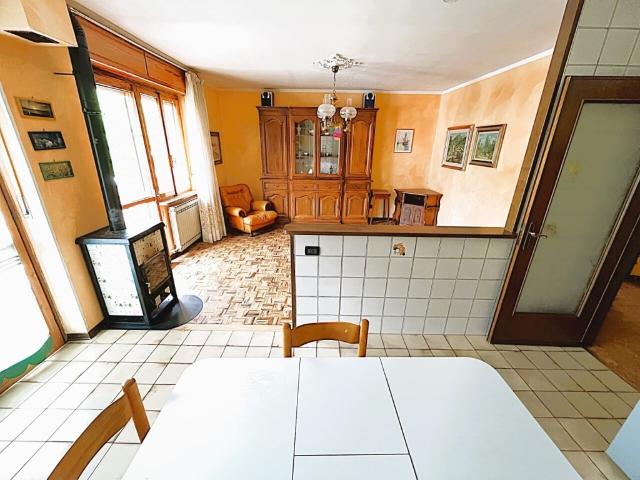 Appartamento in vendita a Demonte via Rubattiera, 2