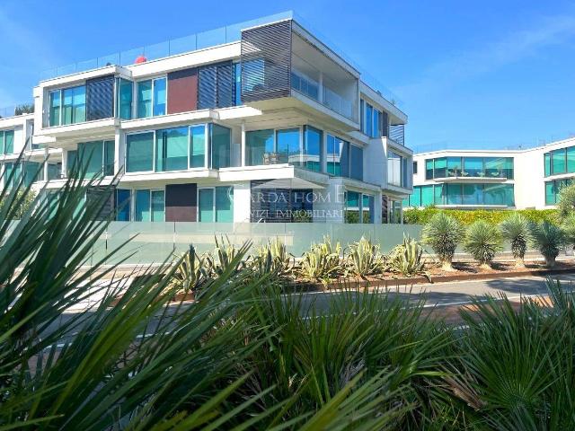 Appartamento in vendita a Desenzano Del Garda