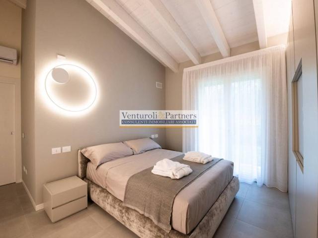 Appartamento in vendita a Desenzano del Garda BS