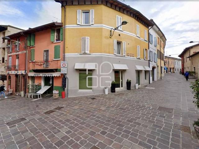 Appartamento in vendita a Desenzano del Garda BS