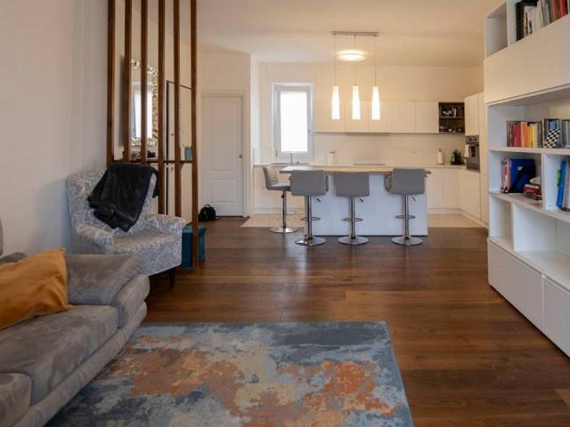 Appartamento in vendita a Desenzano del Garda BS