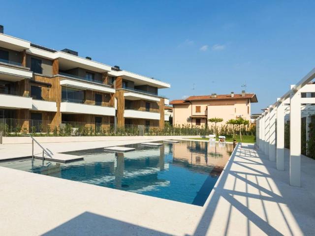 Appartamento in vendita a Desenzano del Garda BS