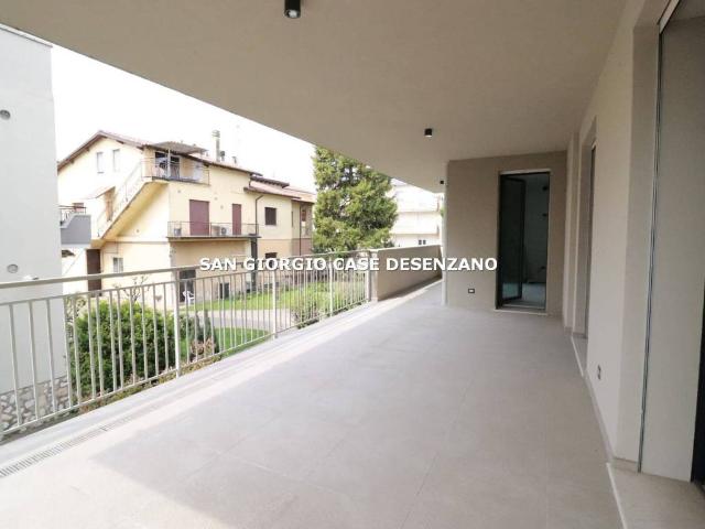 Appartamento in vendita a Desenzano del Garda BS