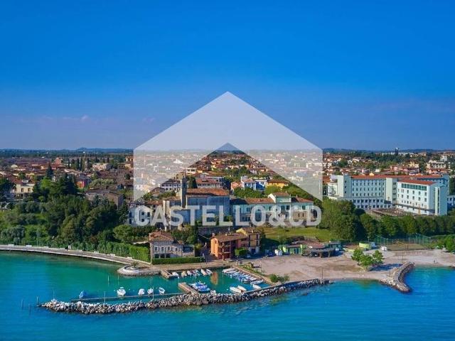 Appartamento in vendita a Desenzano del Garda BS