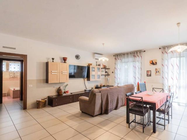 Appartamento in vendita a Desio MB