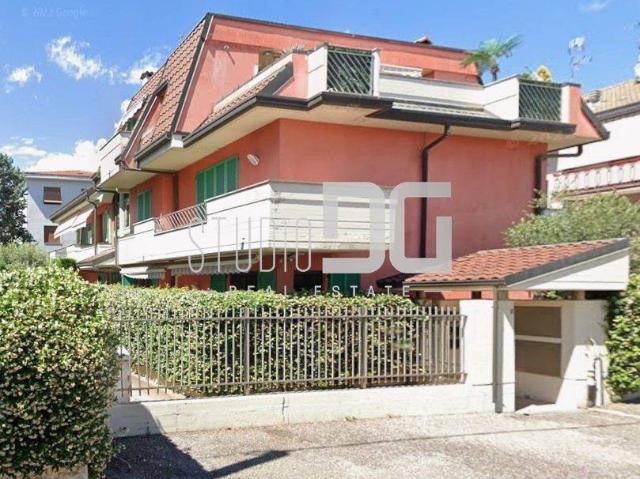 Appartamento in vendita a Desio MB