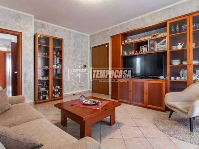 Appartamento in vendita a Desio MB