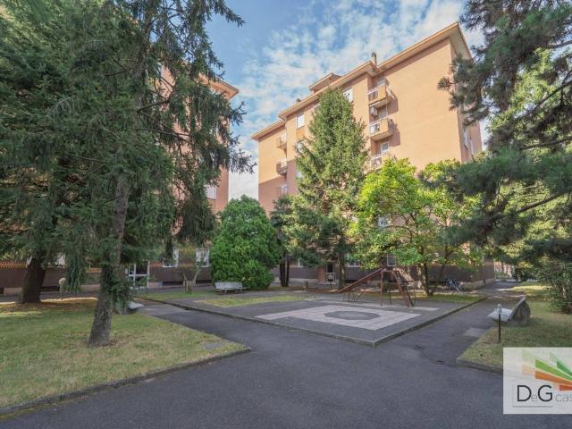 Appartamento in vendita a Desio MB