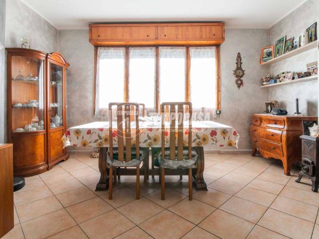 Appartamento in vendita a Desio MB