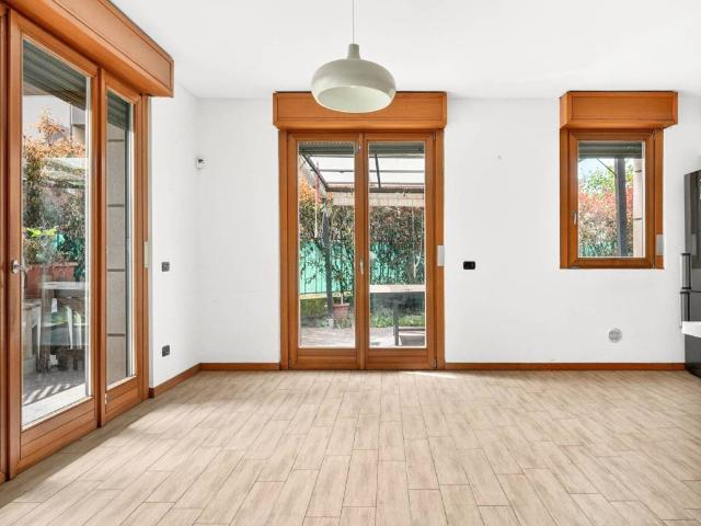 Appartamento in vendita a Desio MB