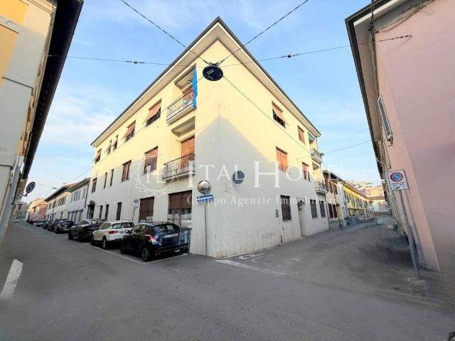 Appartamento in vendita a Desio MB