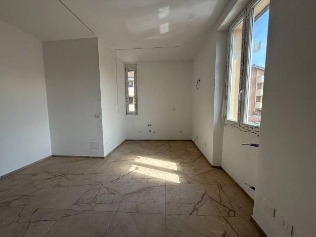 Appartamento in vendita a Desio MB