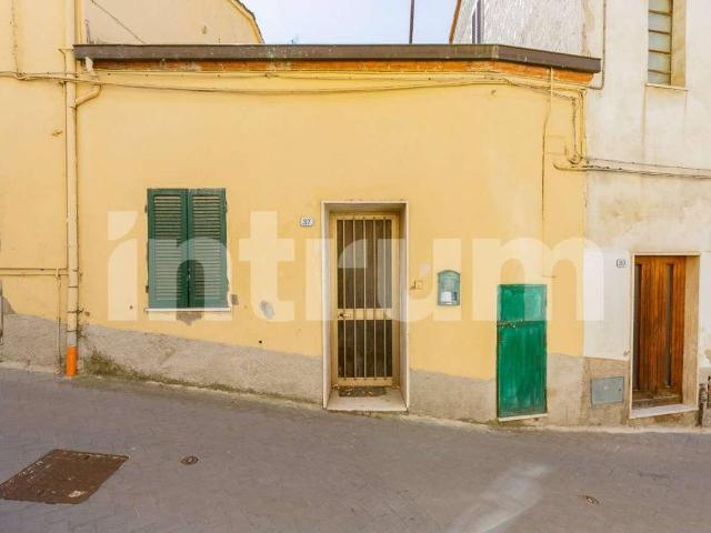 Appartamento in vendita a Deruta PG