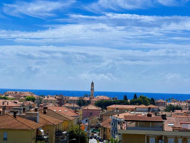 Appartamento in vendita a Diano Marina IM