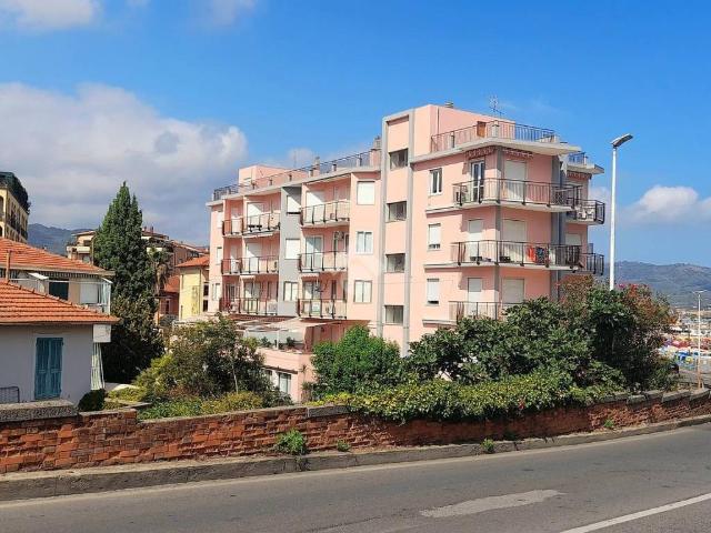 Appartamento in vendita a Diano Marina IM