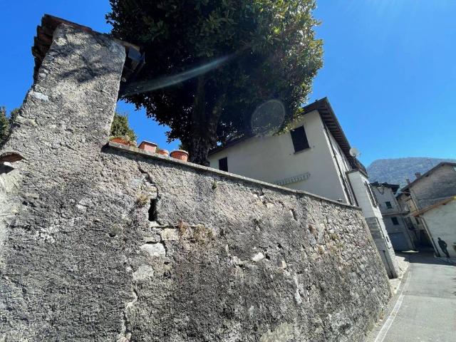 Appartamento in vendita a Dizzasco CO