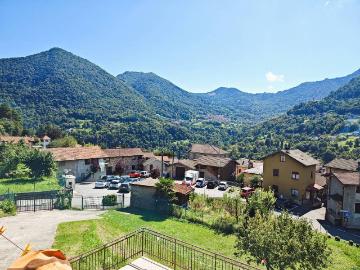 Appartamento in vendita a Dizzasco CO