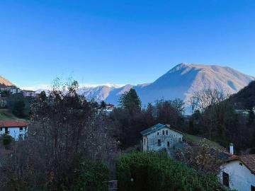 Appartamento in vendita a Dizzasco CO