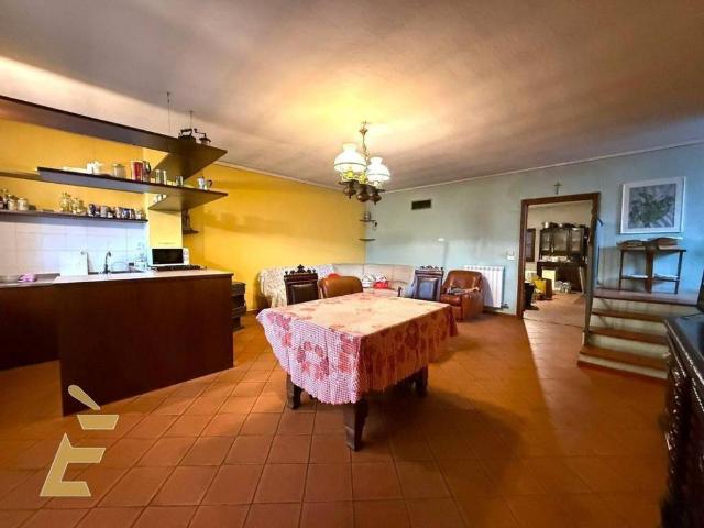 Appartamento in vendita a Dogliani CN