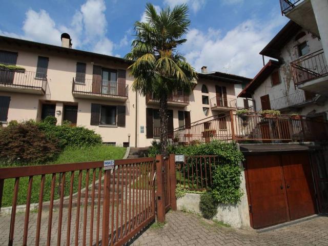 Appartamento in vendita a Dolzago LC