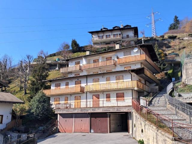 Appartamento in vendita a Dossena BG