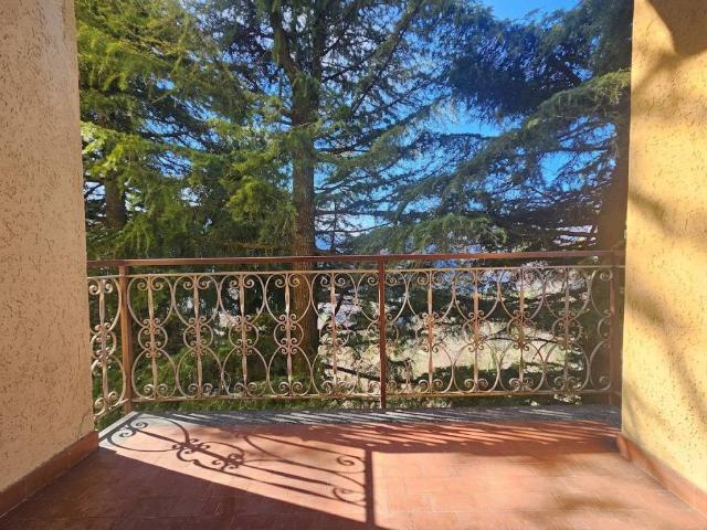 Appartamento in vendita a Dossena BG