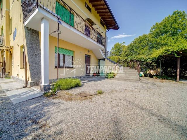 Appartamento in vendita a Dormelletto NO