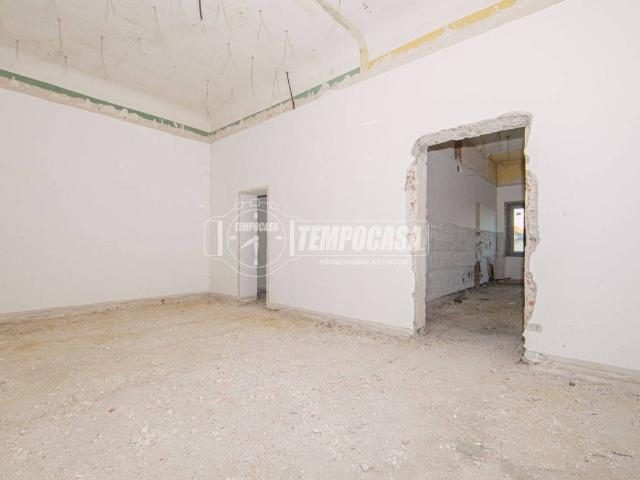 Appartamento in vendita a Dorno PV
