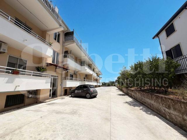 Appartamento in vendita a Dragoni CE